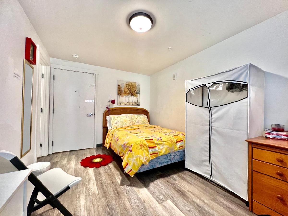 Micro Studio Apartment 10 Minutes Walk To University Of Washington Seattle Eksteriør bilde